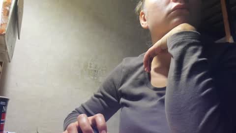 Snapshot of frumcake chatting on December 2, 2024, 1:36 am FrumCake online show from December 2, 2024, 1:36 am