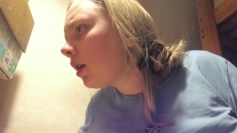 Snapshot of frumcake chatting on December 11, 2024, 2:19 am FrumCake online show from December 11, 2024, 2:19 am