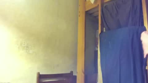 Snapshot of frumcake chatting on January 21, 2025, 12:46 am FrumCake online show from January 21, 2025, 12:46 am