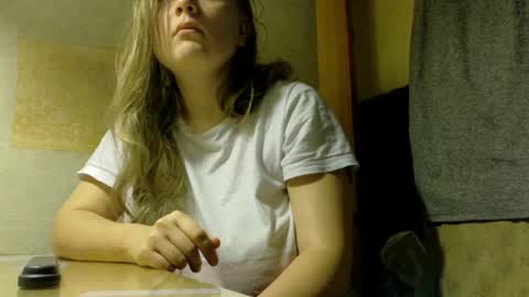 FrumCake online show from March 31, 2026, 1:40 am