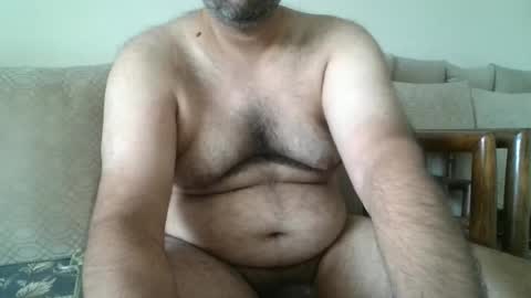 fruti loops  Bull online show from June 26, 2026, 9:03 am