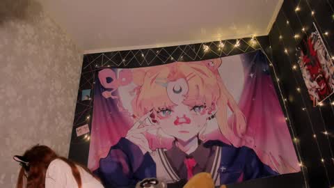 fruttitatti online show from December 11, 2024, 9:12 pm