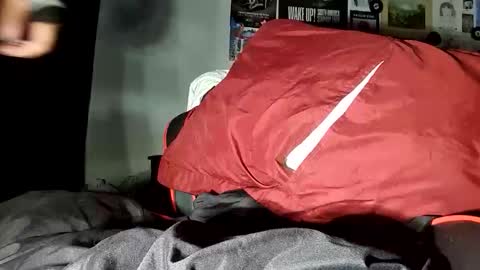 Demian online show from April 11, 2026, 3:33 am