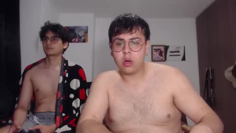 Snapshot of fuck_blow chatting on November 20, 2025, 10:42 pm uwu online show from November 20, 2025, 10:42 pm