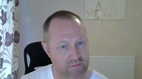 Fuck Buddy UK online show from March 4, 2026, 10:32 am