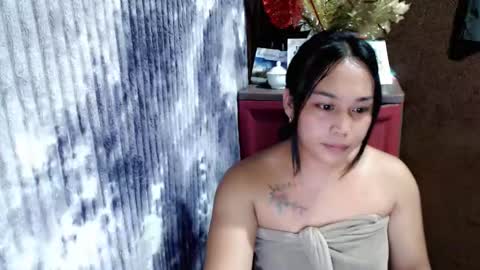 Snapshot of fucking_crystal chatting on May 12, 2026, 3:58 am ITS ME CRYSTAL online show from May 12, 2026, 3:58 am