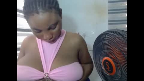 fuckxmypussy online show from April 15, 2026, 12:01 pm