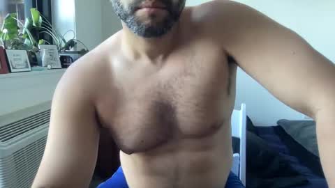 Snapshot of fuckyeahcoach chatting on May 3, 2026, 8:59 pm Muscle Bear Jock in Training online show from May 3, 2026, 8:59 pm