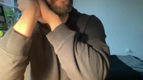 Snapshot of fuckyeahcoach chatting on May 21, 2026, 11:12 pm Muscle Bear Jock in Training online show from May 21, 2026, 11:12 pm