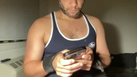 Muscle Bear Jock in Training online show from July 6, 2026, 7:27 am