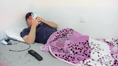 Snapshot of fuckynations chatting on February 15, 2026, 1:24 am Fuckdirtymen online show from February 15, 2026, 1:24 am