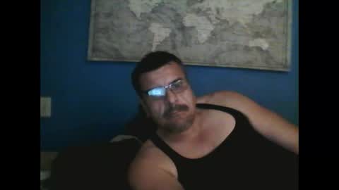 fuego1ento22 online show from September 11, 2025, 10:59 am