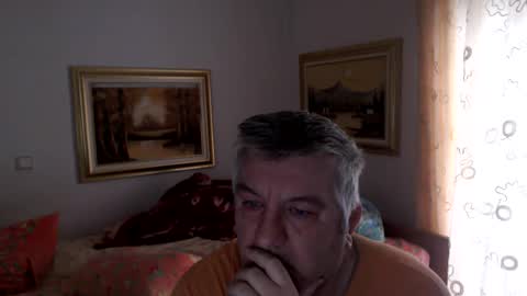 fukingcrazy online show from December 13, 2024, 9:02 am