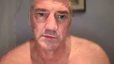 fullback_15 online show from September 13, 2025, 6:46 am