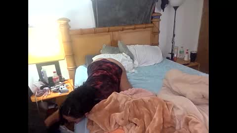 Astrid online show from April 24, 2026, 3:20 am