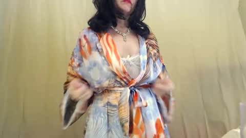 Snapshot of fun4tips chatting on February 16, 2025, 9:59 pm Fun4Tips online show from February 16, 2025, 9:59 pm