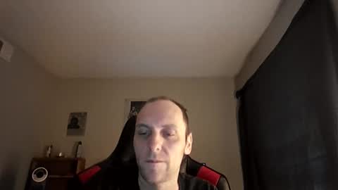 fun4u2tx online show from November 17, 2025, 8:03 pm