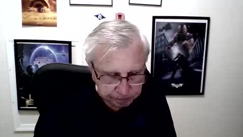 Snapshot of funclemike chatting on April 15, 2026, 7:21 pm funclemike online show from April 15, 2026, 7:21 pm