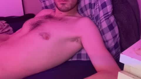 fundude1993 online show from April 12, 2026, 6:46 pm