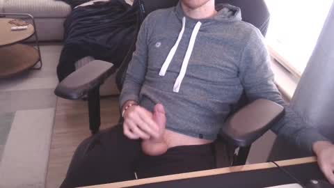 Snapshot of funkybits chatting on March 4, 2025, 2:32 pm funkybits online show from March 4, 2025, 2:32 pm