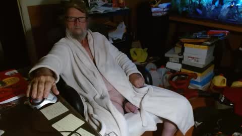 mike online show from December 15, 2024, 10:39 am