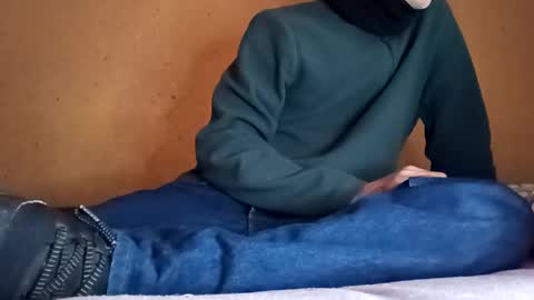 Italian men online show from December 18, 2024, 8:31 am