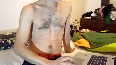 Italian men online show from November 24, 2025, 10:59 am