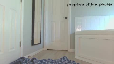 funphoebe online show from June 4, 2026, 1:17 pm