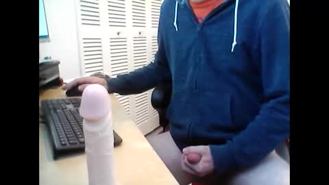 Funtimes3957 online show from January 6, 2025, 9:43 pm