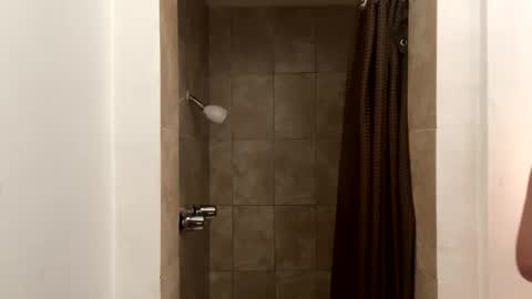 Snapshot of fvvkboyy chatting on January 7, 2025, 11:35 pm fvvkboyy online show from January 7, 2025, 11:35 pm