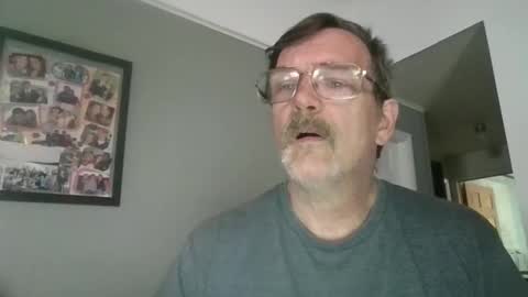 fxson8 online show from April 16, 2026, 5:58 pm