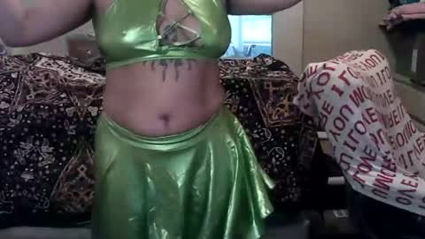 noturfae online show from April 20, 2026, 7:26 pm