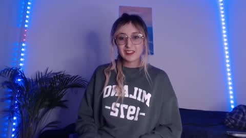 Gabriela online show from March 7, 2025, 11:27 pm