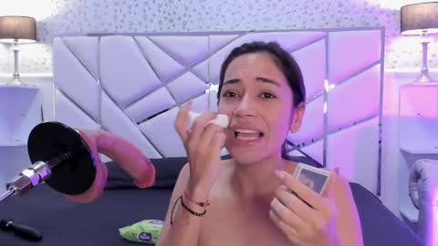 gabbieskinny online show from March 29, 2026, 11:21 am