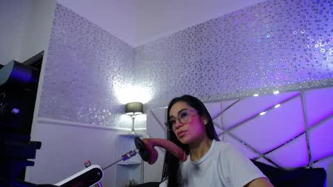 gabbieskinny online show from April 12, 2026, 3:00 am