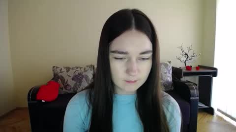 Jaklin online show from October 27, 2025, 8:51 am