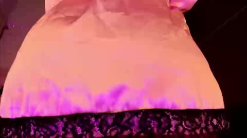 G A B R I E L A   online show from April 9, 2026, 6:19 am