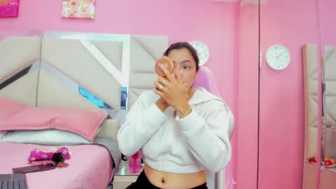 Snapshot of gabby_monroe chatting on April 24, 2026, 3:09 am Gabby online show from April 24, 2026, 3:09 am