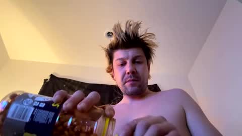 yeeah online show from December 14, 2024, 11:29 am