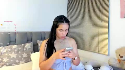 Gabriela  online show from March 17, 2026, 12:04 am