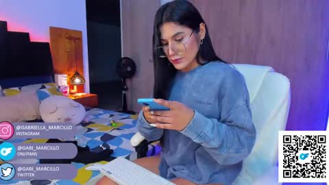 Snapshot of gabi_marcillo chatting on February 25, 2025, 4:14 am Gabriella Marcillo online show from February 25, 2025, 4:14 am