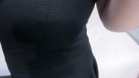Snapshot of gabriela_1x chatting on October 20, 2025, 12:38 pm Gabriela. online show from October 20, 2025, 12:38 pm