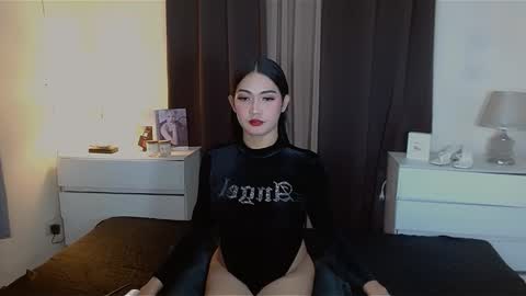 Snapshot of gabriela_deluxe chatting on January 16, 2026, 5:06 pm gabriela_deluxe online show from January 16, 2026, 5:06 pm