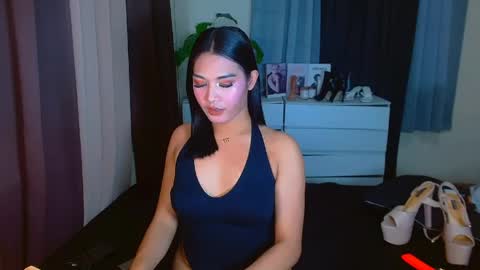 Snapshot of gabriela_deluxe chatting on May 11, 2026, 4:04 pm gabriela_deluxe online show from May 11, 2026, 4:04 pm