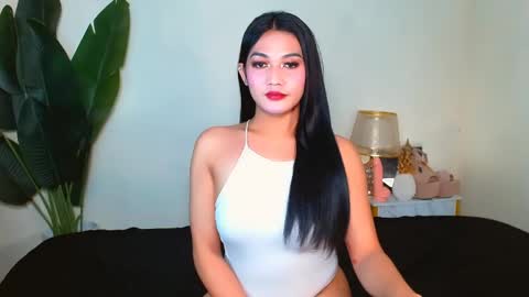 Snapshot of gabriela_deluxe chatting on May 16, 2026, 9:46 pm gabriela_deluxe online show from May 16, 2026, 9:46 pm