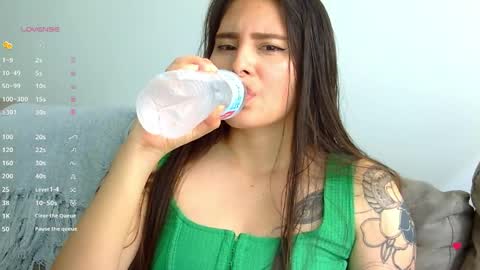 Gabriela Miller online show from December 17, 2024, 3:06 pm