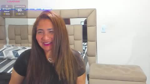 gabriela ponce online show from December 3, 2025, 10:52 pm