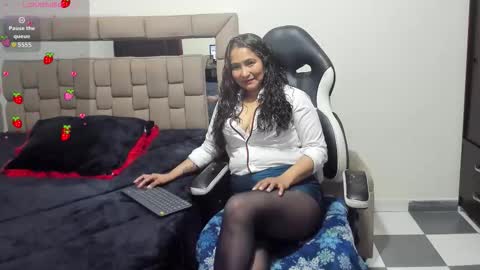 gabriela ponce online show from March 17, 2026, 1:14 pm