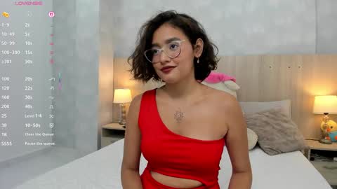 Gabriela Vargas online show from October 6, 2025, 3:59 am