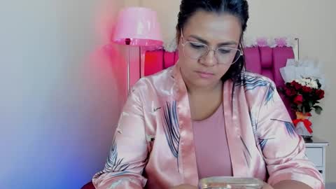 Snapshot of gabrielaa_01 chatting on January 24, 2025, 6:25 pm Gaby Im on vacation see you on November 25 online show from January 24, 2025, 6:25 pm